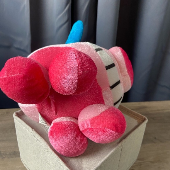 Classic Toy Co Plush Colorful Smiling Flying Pig, Pink and Blue. - Picture 6 of 8